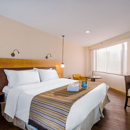 Hotel Dann Norte Bogota Bagian luar foto