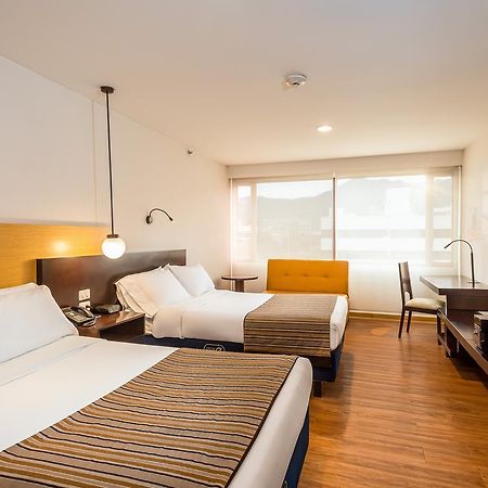 Hotel Dann Norte Bogota Bagian luar foto